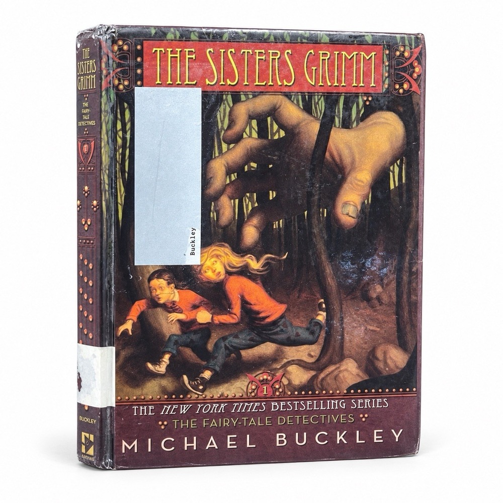 The Fairy Tale Detectives (The Sisters Grimm, Book 1) by Michael Buckley
